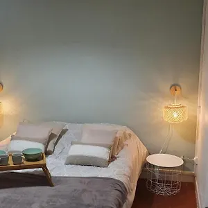  Appartement T2 Cosy Au Calme,entree Autonome,centre Historique France